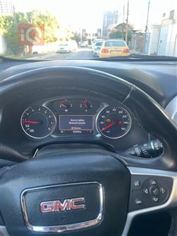 جي ام سي اكاديا